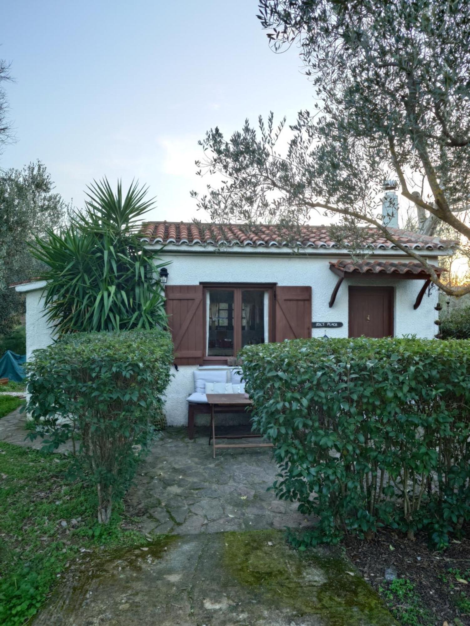 Sol'S Place Mytilíni 外观 照片
